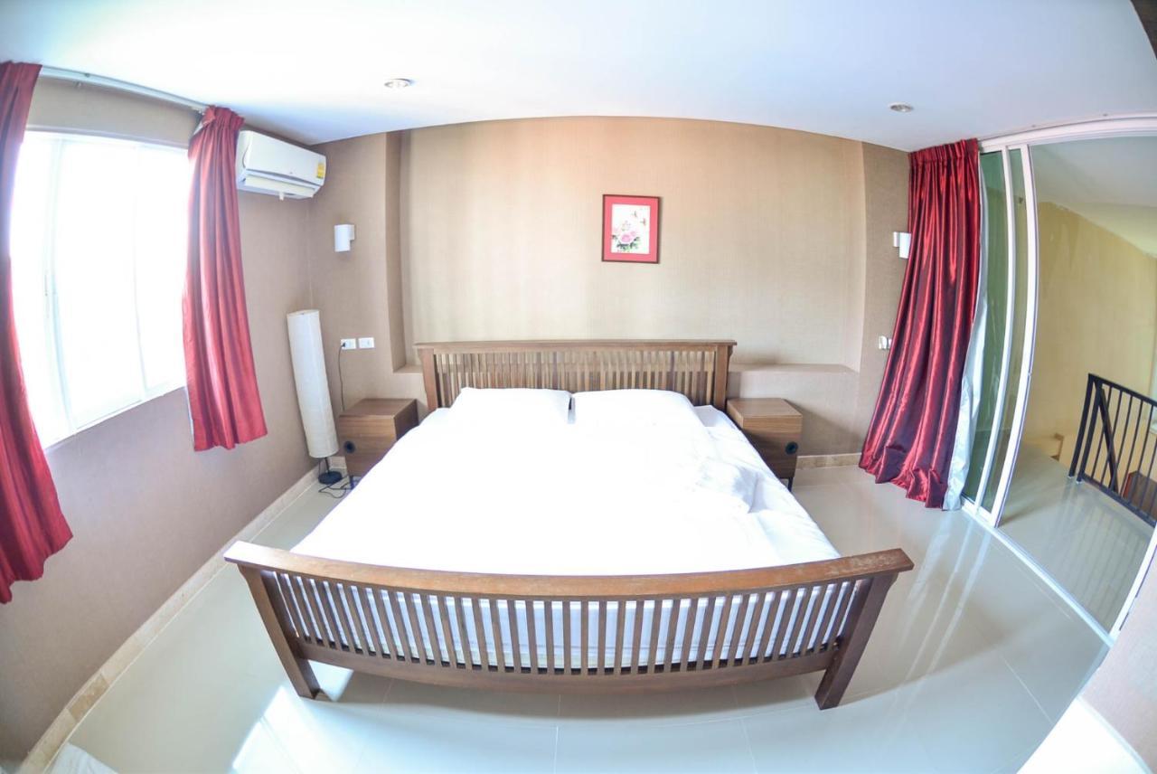 ตำหนักวิลล่า 10 ห้องนอน พร้อมสระว่ายน้ำส่วนตัว Ban Nong Tabaek Luaran gambar